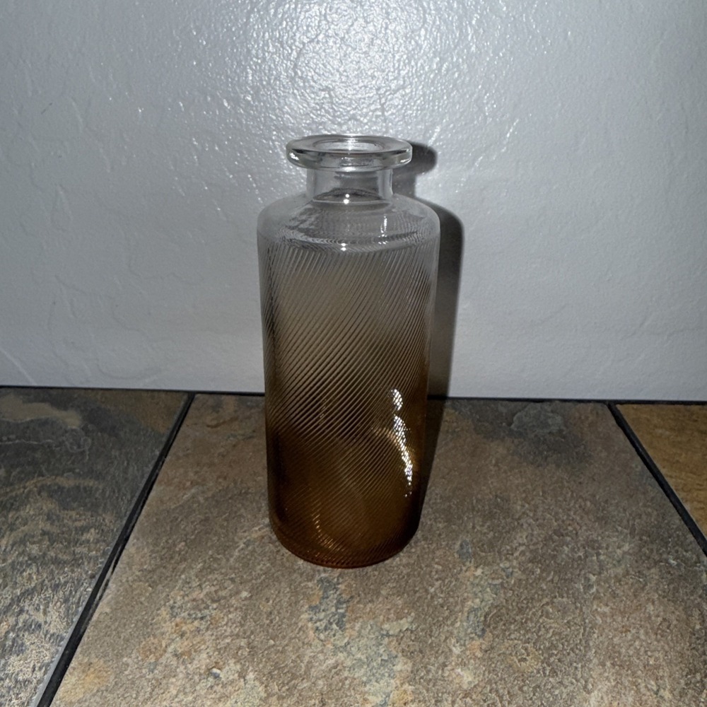 Mini Fluted Translucent Glass Tabletop Indoor Vase, 5 inches in Amber colorβ